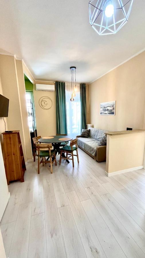 New Apartment, Near Metro Monte Grappa Турин Екстер'єр фото