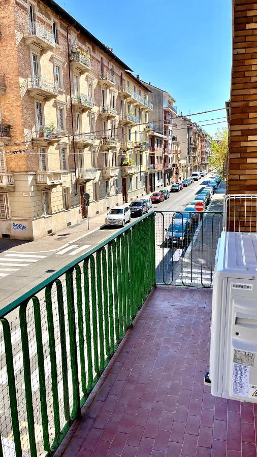 New Apartment, Near Metro Monte Grappa Турин Екстер'єр фото