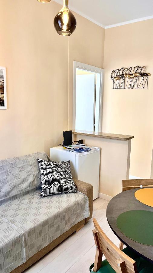 New Apartment, Near Metro Monte Grappa Турин Екстер'єр фото