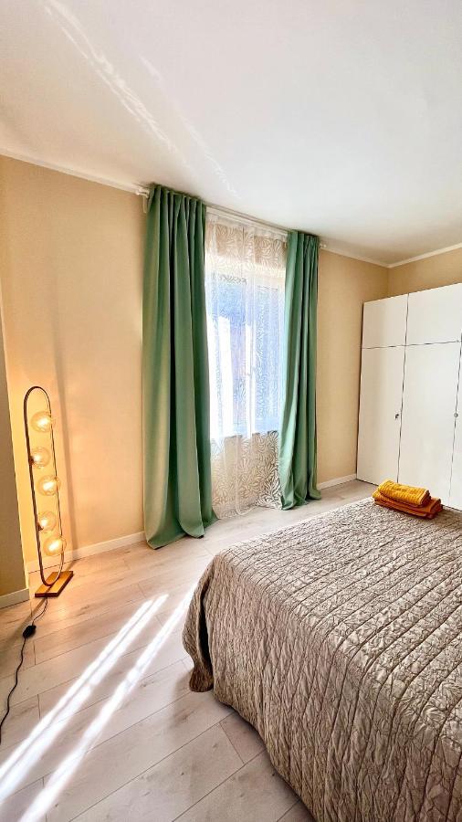New Apartment, Near Metro Monte Grappa Турин Екстер'єр фото